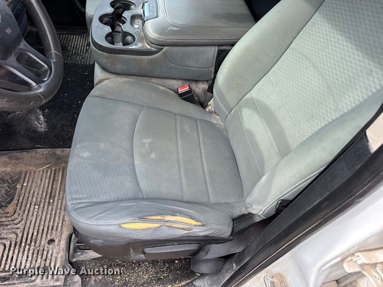 image for item EN0784 2013 RAM 1500 Ext. Cab pickup truck