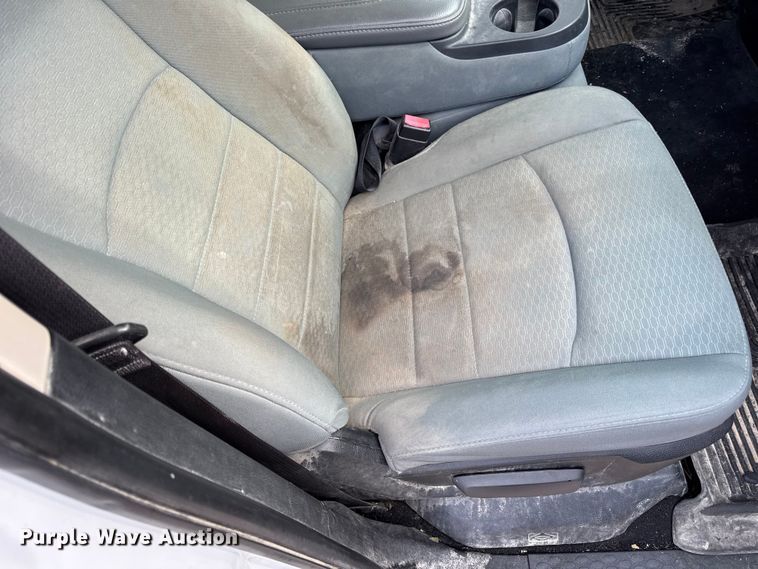 image for item EN0784 2013 RAM 1500 Ext. Cab pickup truck