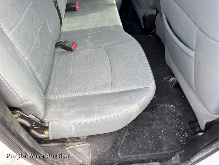 image for item EN0784 2013 RAM 1500 Ext. Cab pickup truck