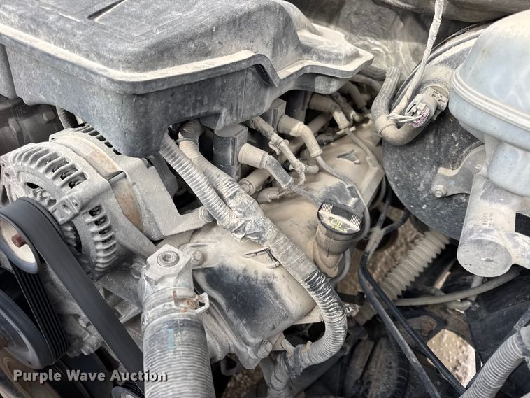 image for item EN0784 2013 RAM 1500 Ext. Cab pickup truck