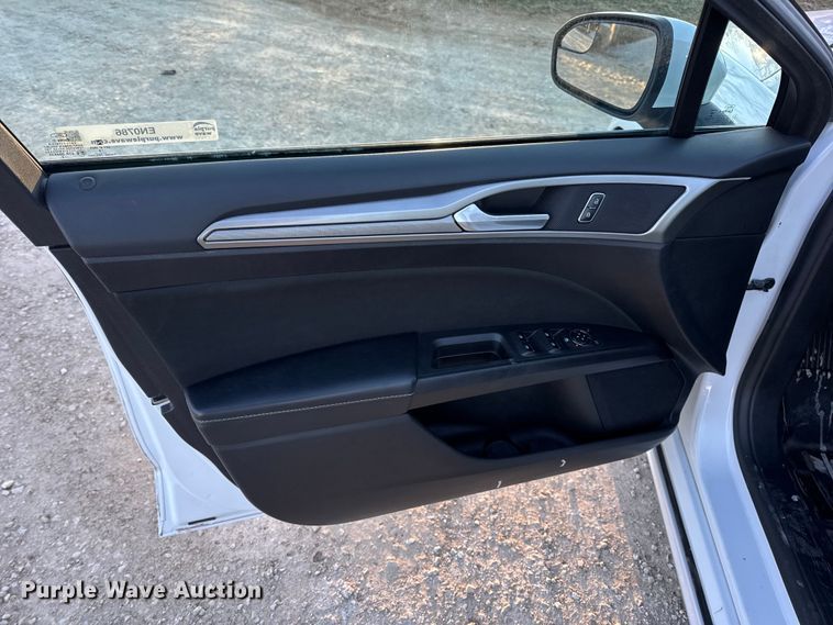 image for item EN0786 2018 Ford Fusion Sedan