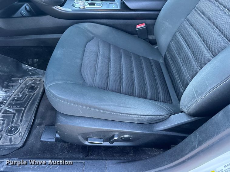 image for item EN0786 2018 Ford Fusion Sedan