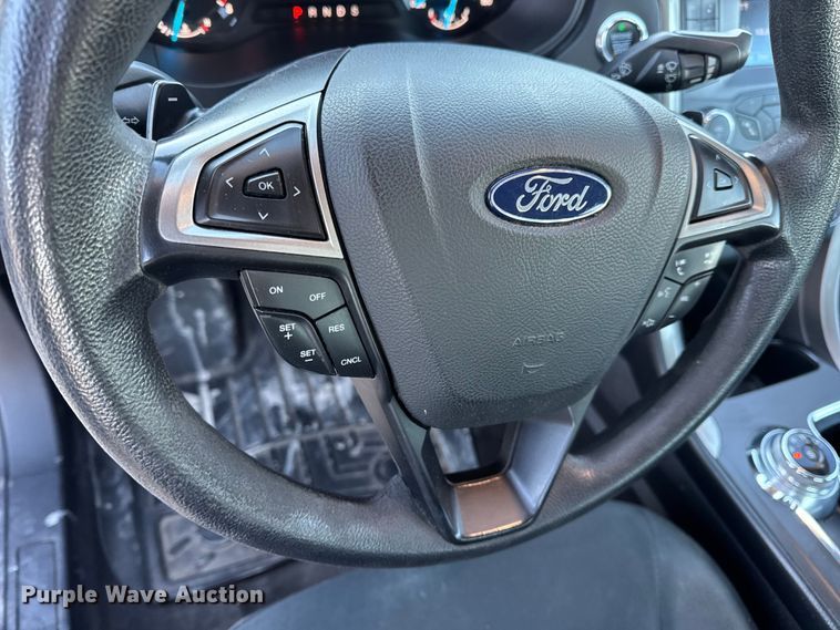 image for item EN0786 2018 Ford Fusion Sedan