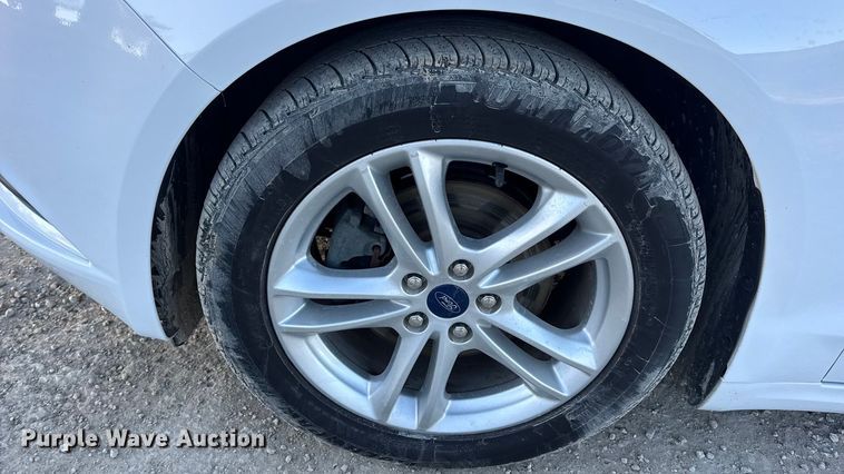 image for item EN0786 2018 Ford Fusion Sedan