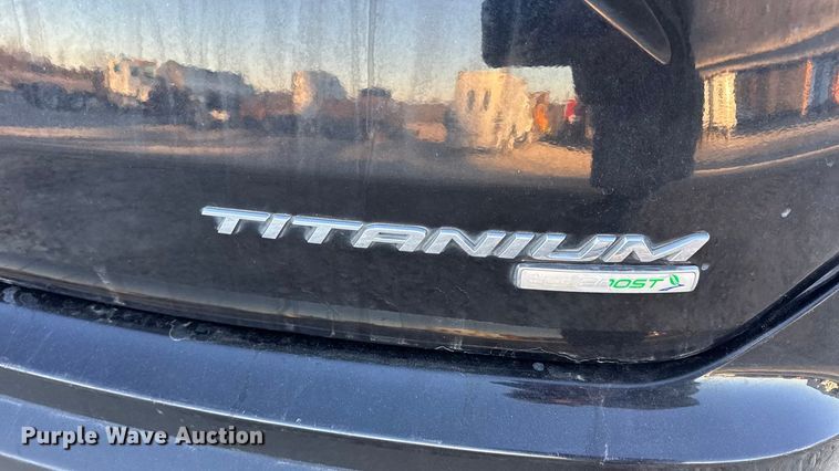 image for item EN0787 2019 Ford Edge Titanium SUV