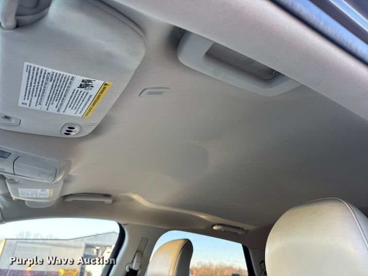 image for item EN0787 2019 Ford Edge Titanium SUV