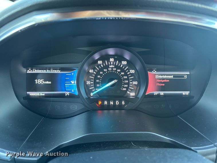 image for item EN0787 2019 Ford Edge Titanium SUV