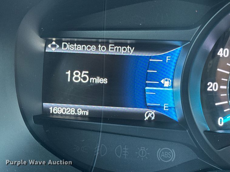 image for item EN0787 2019 Ford Edge Titanium SUV