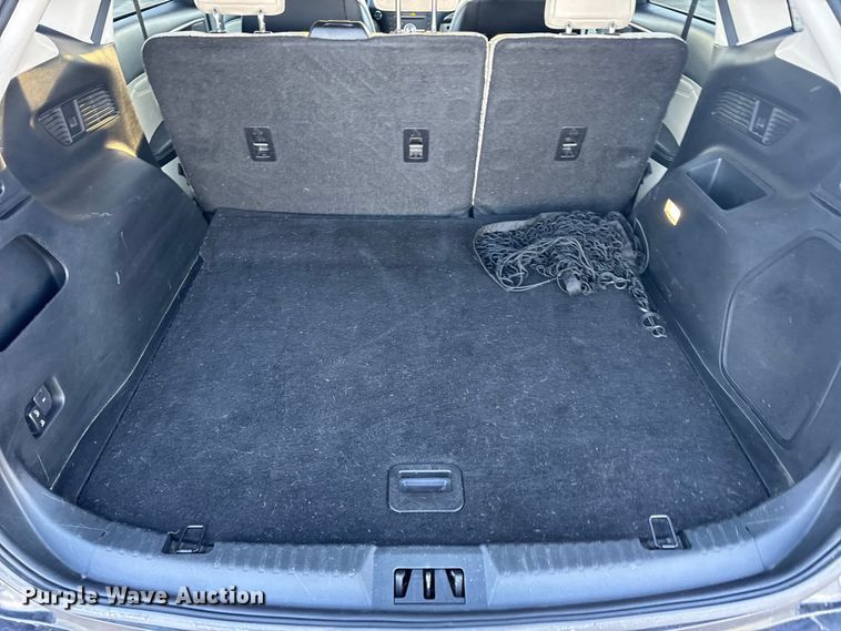 image for item EN0787 2019 Ford Edge Titanium SUV