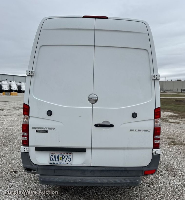 image for item EN0800 2014 Mercedes-Benz Sprinter 2500 refrigerated van