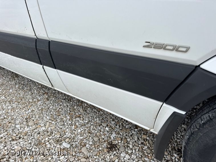 image for item EN0800 2014 Mercedes-Benz Sprinter 2500 refrigerated van