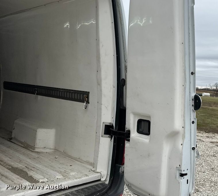 image for item EN0800 2014 Mercedes-Benz Sprinter 2500 refrigerated van