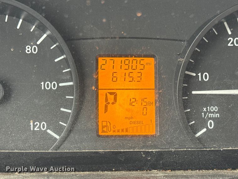 image for item EN0800 2014 Mercedes-Benz Sprinter 2500 refrigerated van