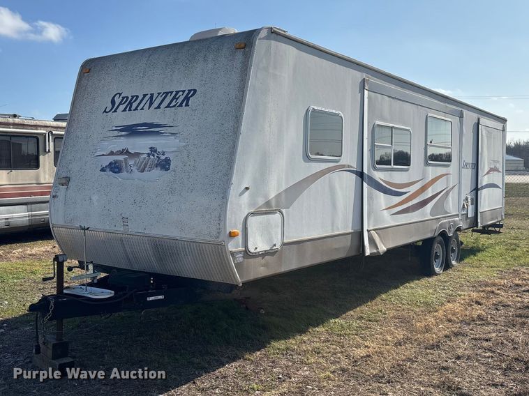 image for item EN5934 2007 Sprinter camper