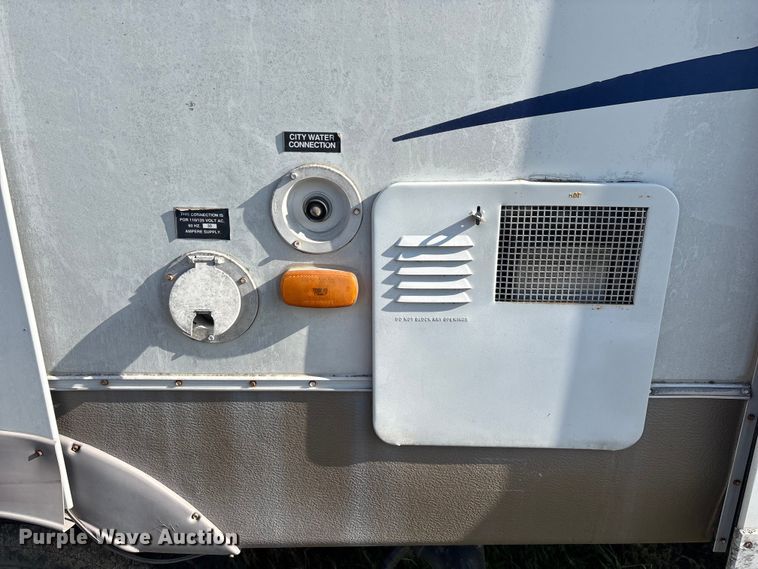 image for item EN5934 2007 Sprinter camper