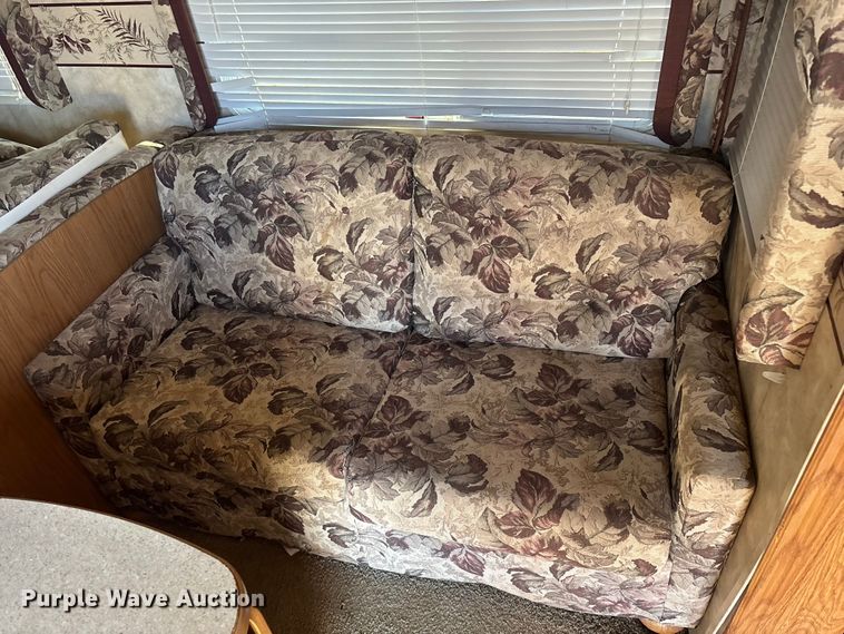 image for item EN5934 2007 Sprinter camper