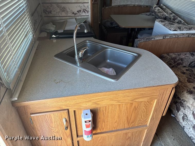 image for item EN5934 2007 Sprinter camper