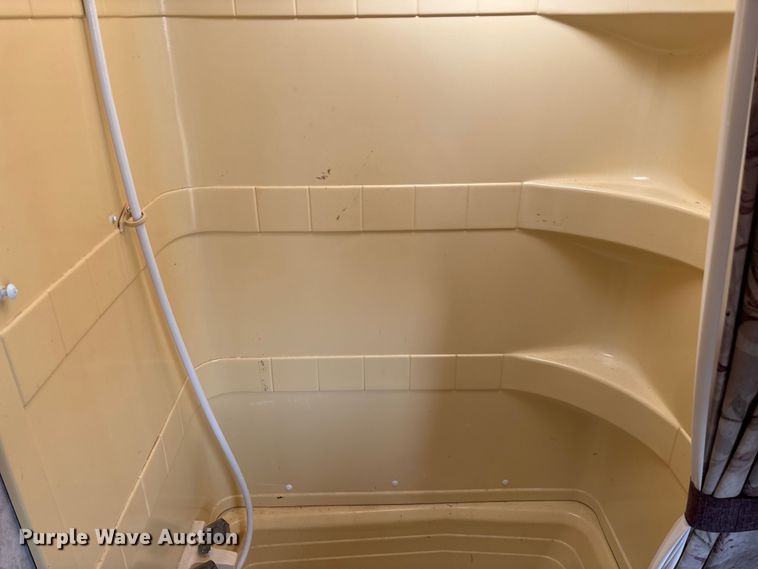 image for item EN5934 2007 Sprinter camper