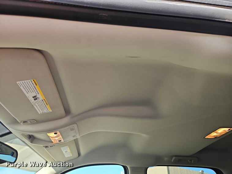 image for item EO4910 2007 Chevrolet Silverado 1500 Crew Cab pickup truck