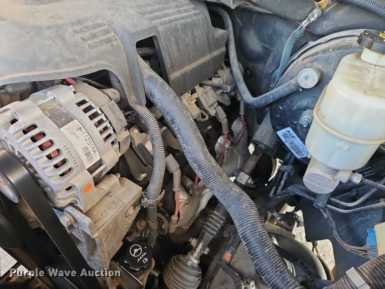 image for item EO4910 2007 Chevrolet Silverado 1500 Crew Cab pickup truck