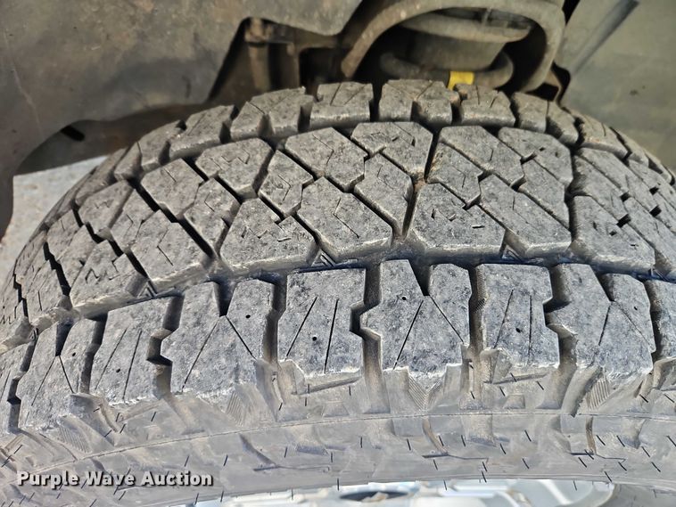 image for item EO4910 2007 Chevrolet Silverado 1500 Crew Cab pickup truck