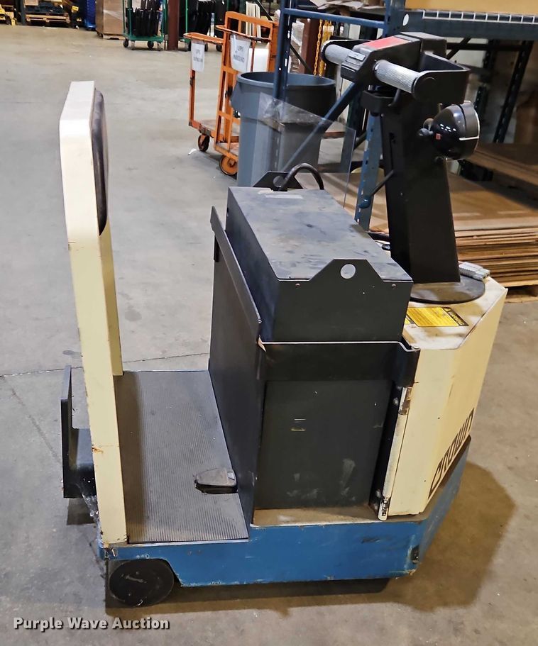 image for item EO4912 (18) tugger pallet wagons