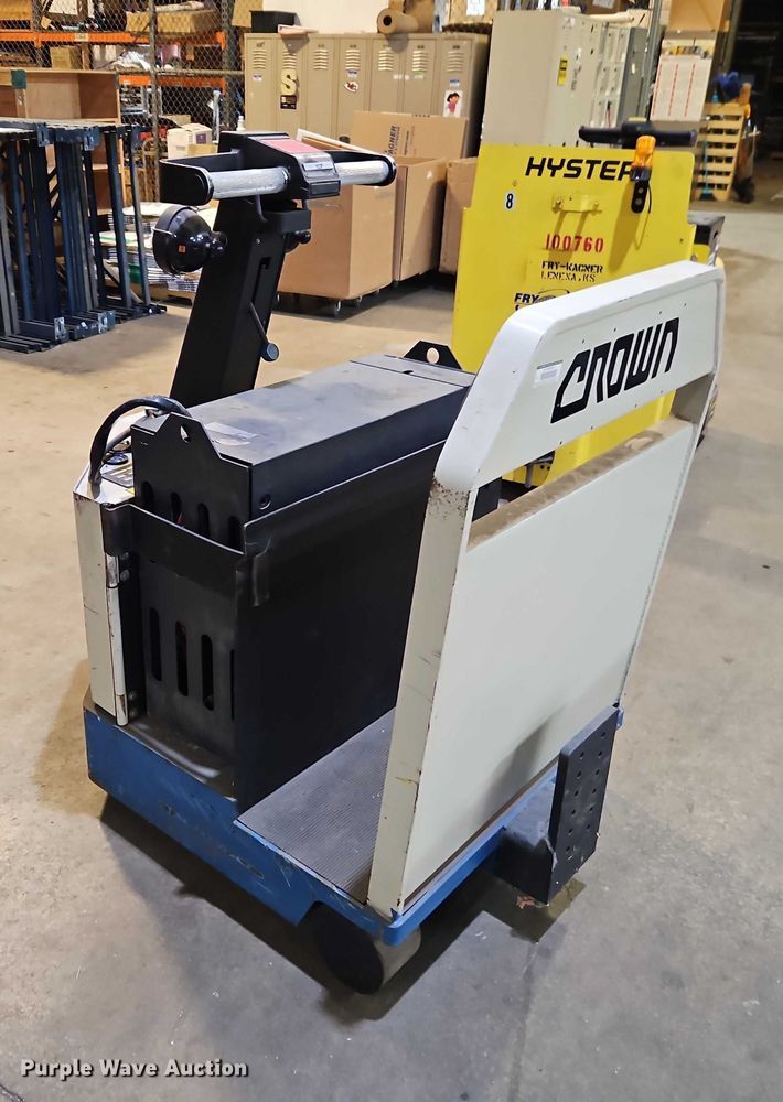 image for item EO4912 (18) tugger pallet wagons