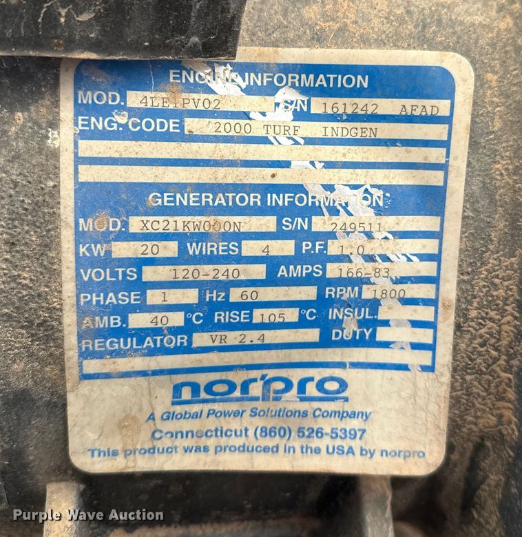 image for item EP2673 2003 CM enclosed cargo trailer