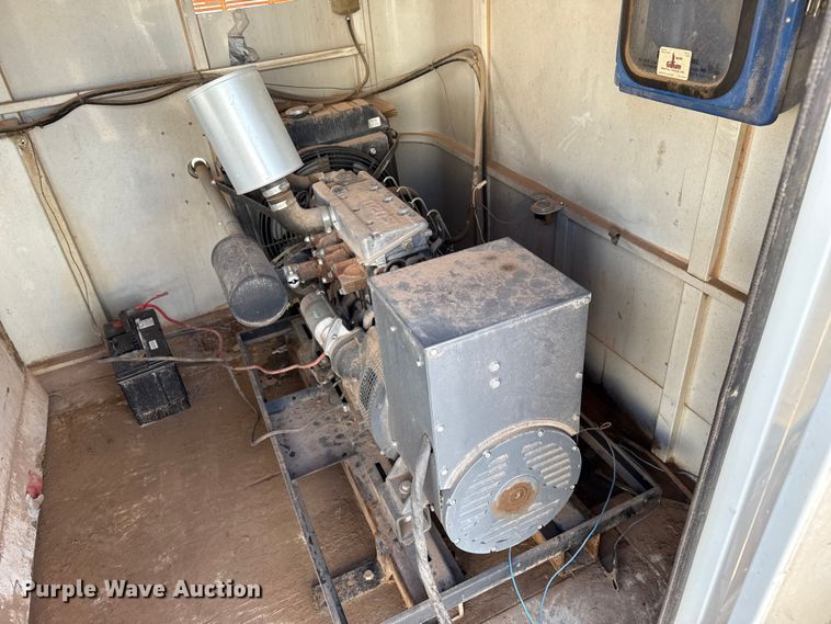 image for item EP2674 2003 S&H enclosed cargo trailer