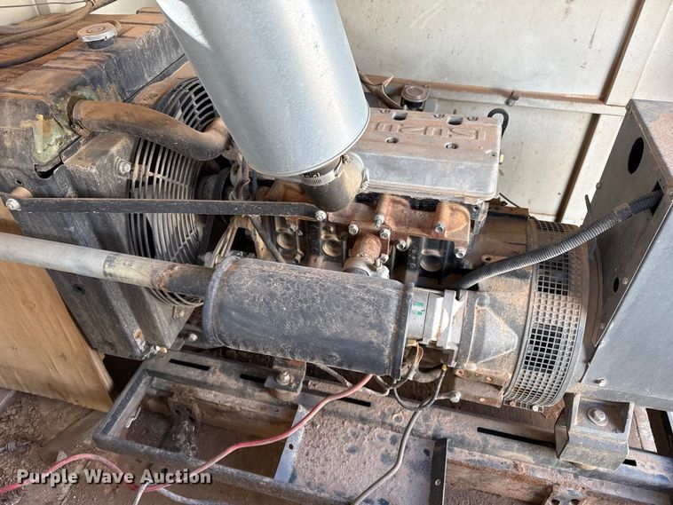 image for item EP2674 2003 S&H enclosed cargo trailer