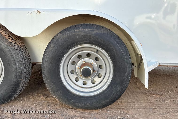 image for item EP2674 2003 S&H enclosed cargo trailer