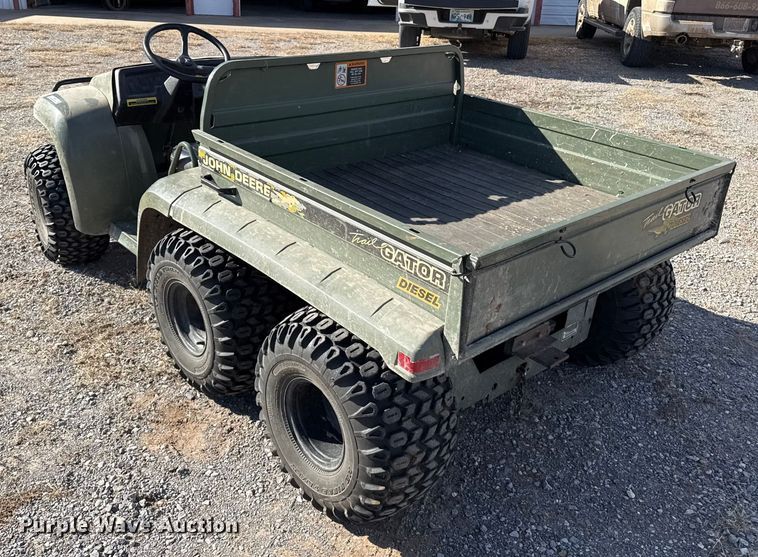 image for item EP2676 2000 John Deere Trail Gator utility vehicle