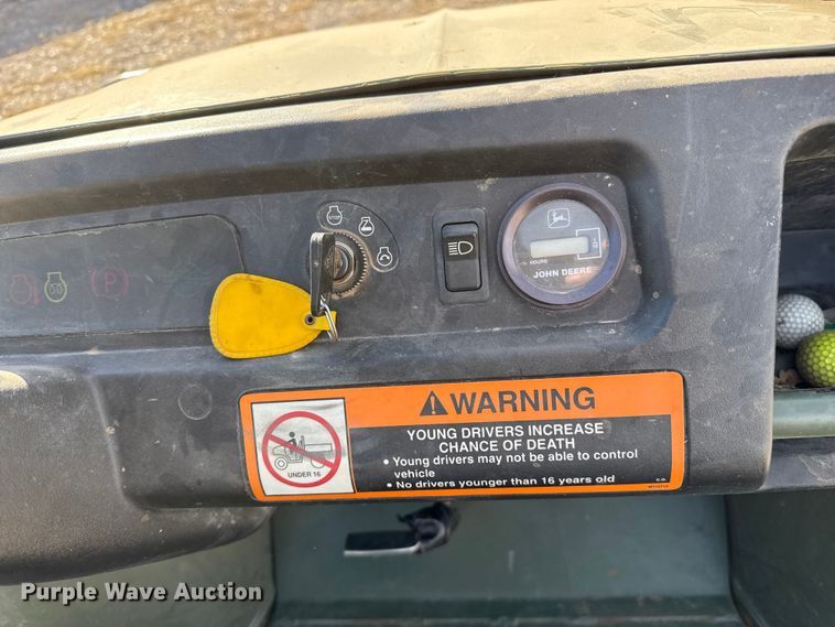 image for item EP2676 2000 John Deere Trail Gator utility vehicle