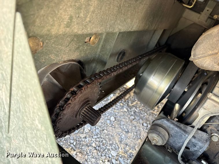 image for item EP2676 2000 John Deere Trail Gator utility vehicle