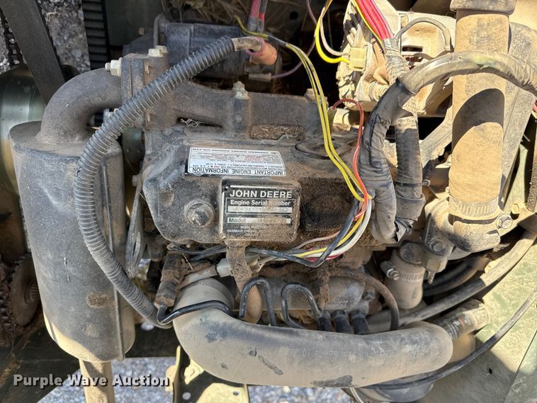 image for item EP2676 2000 John Deere Trail Gator utility vehicle