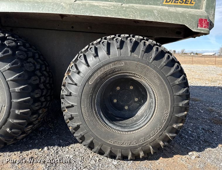 image for item EP2676 2000 John Deere Trail Gator utility vehicle