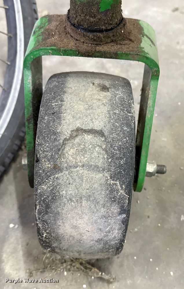 image for item EP2679 John Deere ZTrak F680 ZTR lawn mower