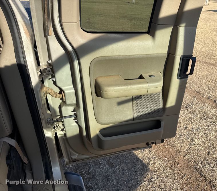 image for item EP2746 2008 Ford F150 Ext. Cab pickup truck