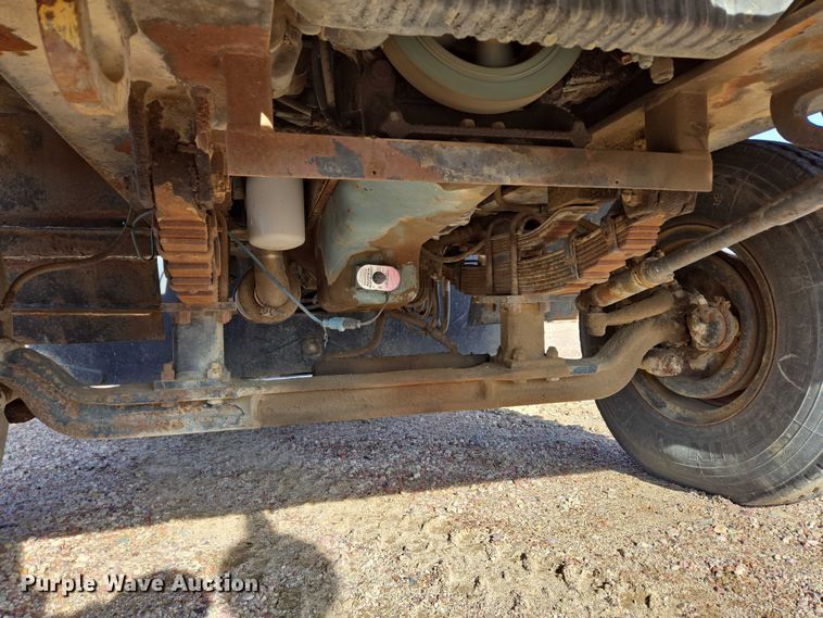 image for item ES2558 1972 Grove TMS100 crane