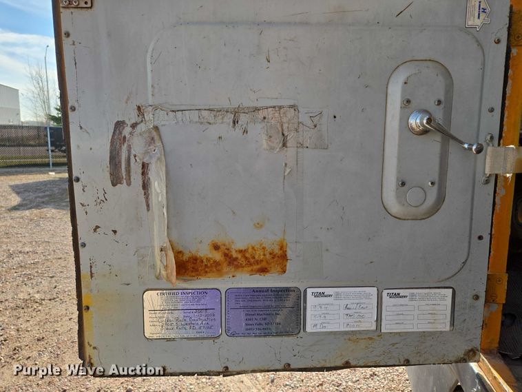 image for item ES2558 1972 Grove TMS100 crane