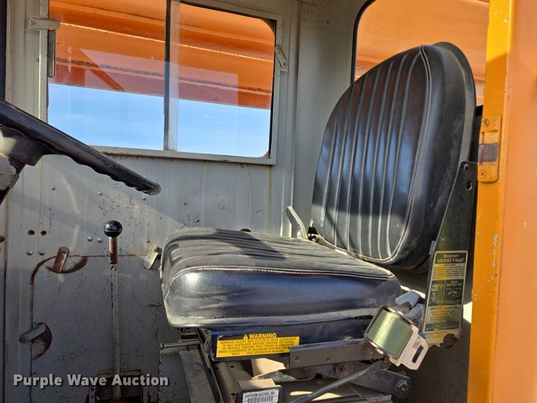 image for item ES2558 1972 Grove TMS100 crane