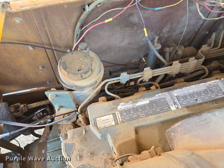 image for item ES2558 1972 Grove TMS100 crane