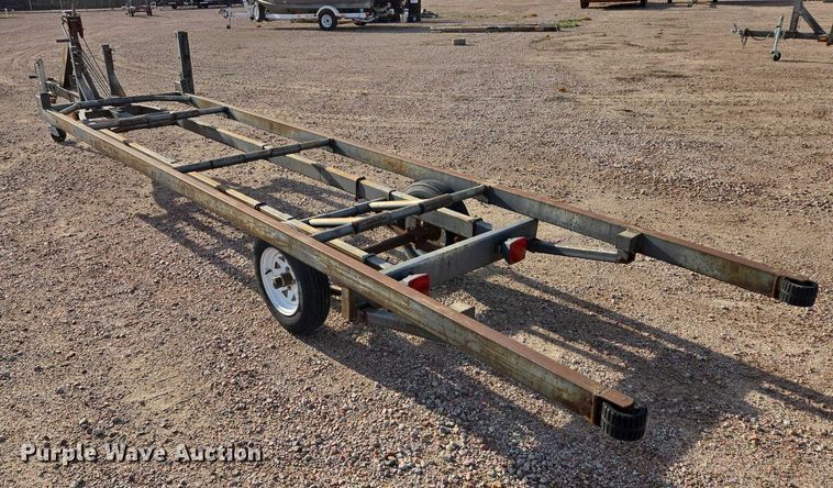 image for item ES2559 1997 B&M Haul Rite boat trailer