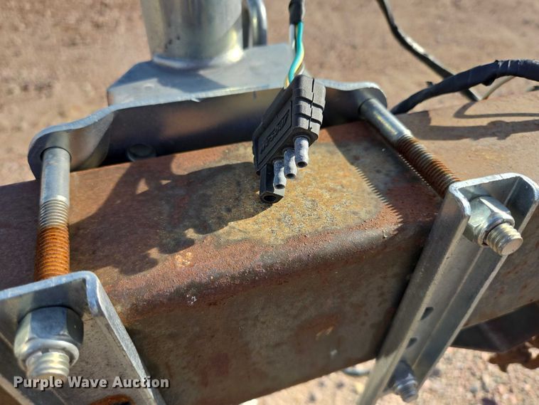 image for item ES2559 1997 B&M Haul Rite boat trailer