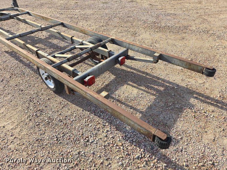 image for item ES2559 1997 B&M Haul Rite boat trailer