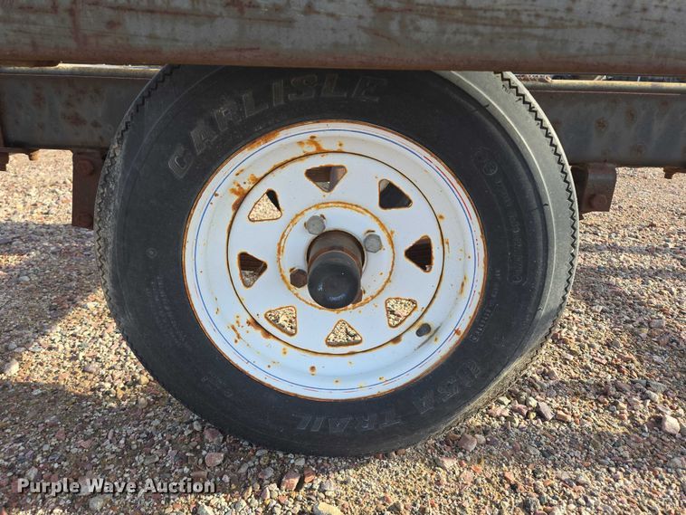 image for item ES2559 1997 B&M Haul Rite boat trailer