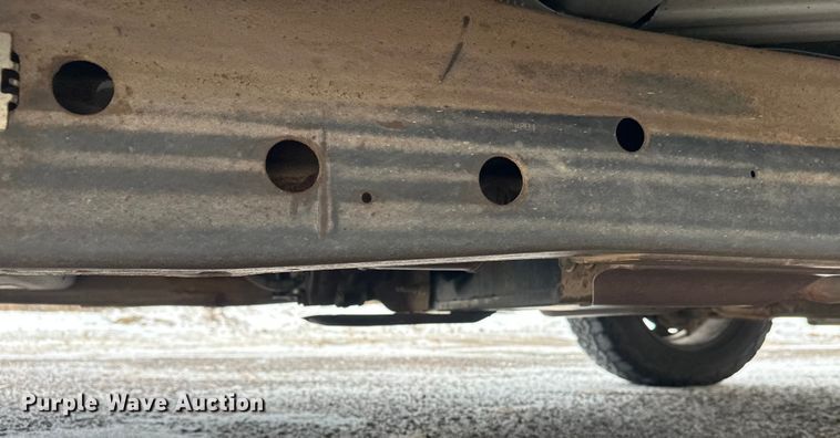 image for item ES2592 2012 Chevrolet Silverado 1500 pickup truck