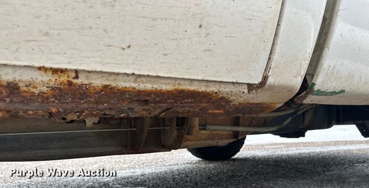 image for item ES2592 2012 Chevrolet Silverado 1500 pickup truck