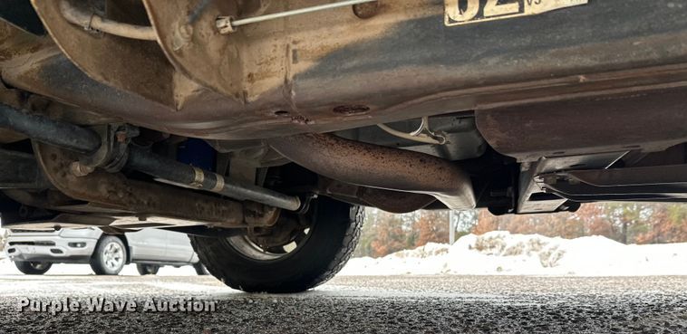 image for item ES2592 2012 Chevrolet Silverado 1500 pickup truck