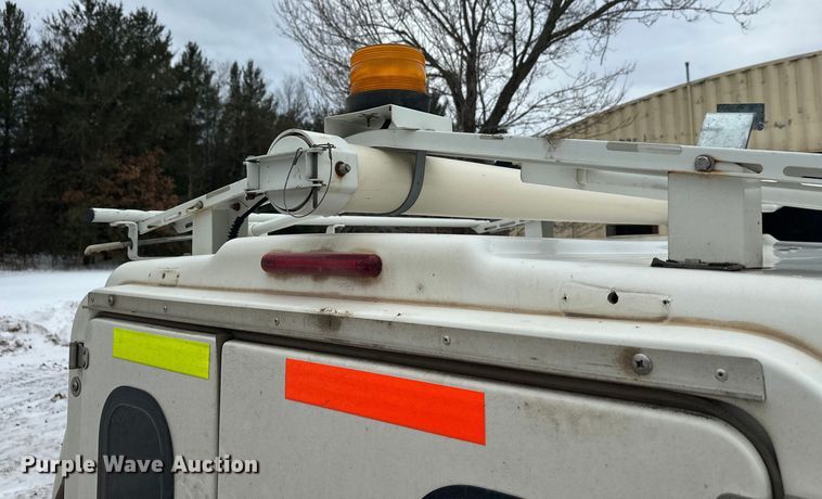 image for item ES2592 2012 Chevrolet Silverado 1500 pickup truck